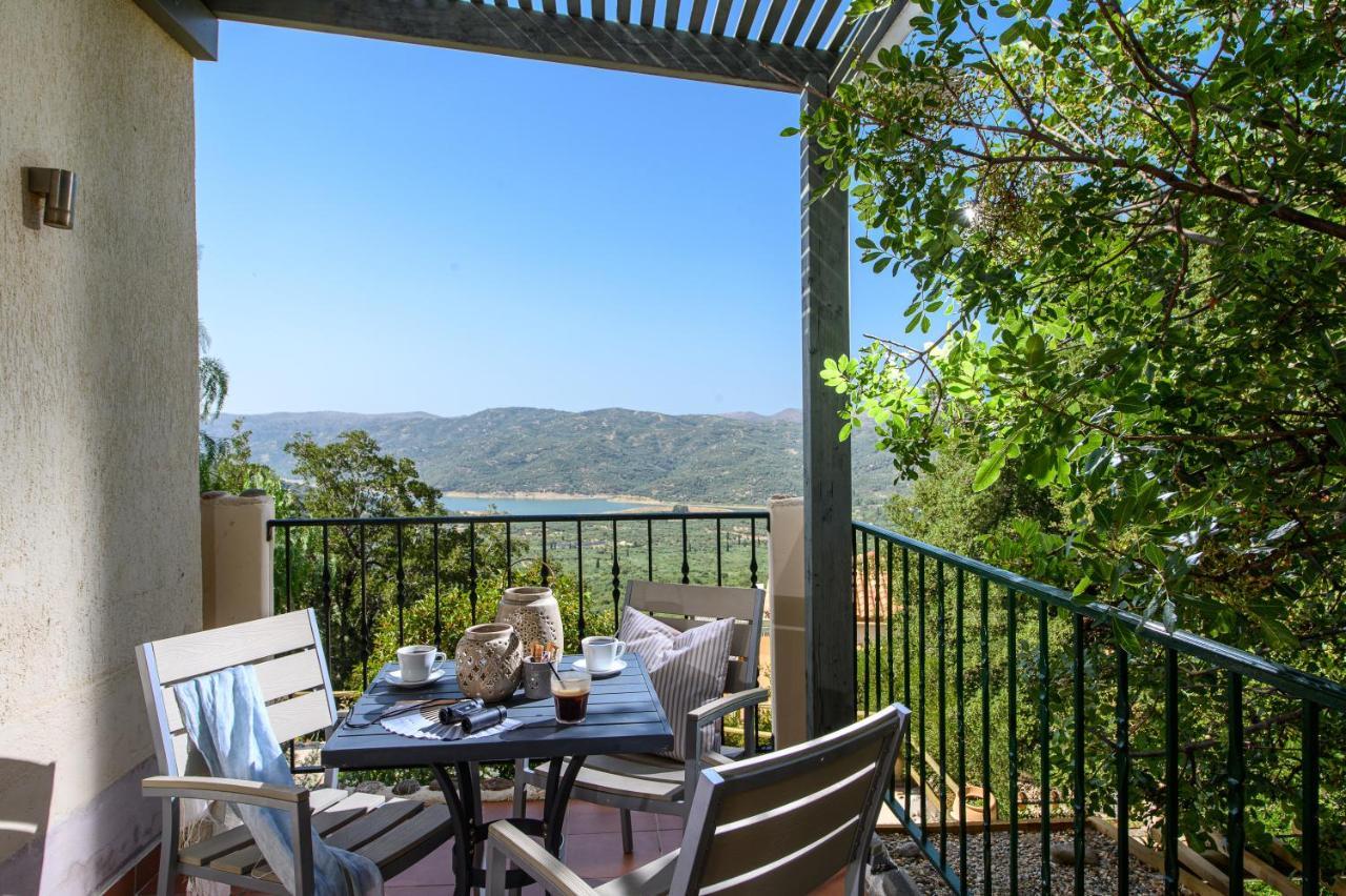 Country Hotel Velani Avdou Dış mekan fotoğraf