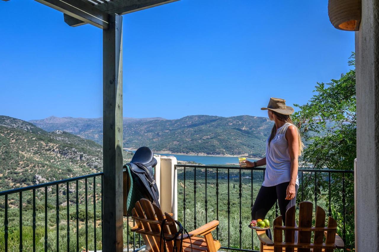 Country Hotel Velani Avdou Dış mekan fotoğraf